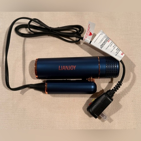 New Foldable Hair Dyer Blue Lightweight 2 Heat Settings Includes Travel Bag - Picture 6 of 10